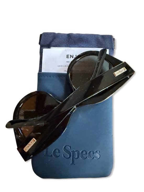 Le Specs Air Heart Cat Eye Sunglasses 51mm Black oversized Revolve main image 5